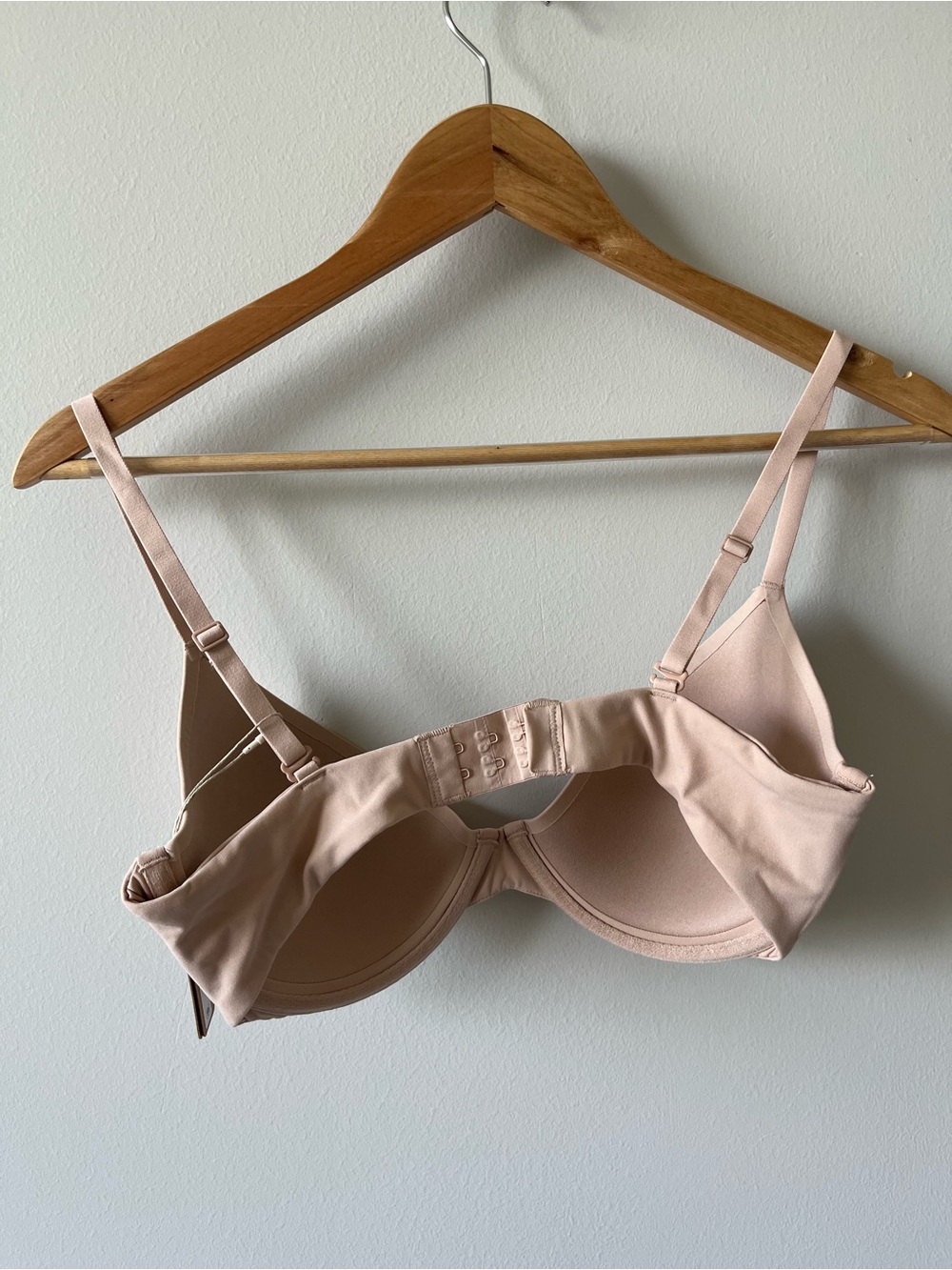 SKIMS Fits Everybody Scoop Plunge Bra 34D NWT Mica Color - Picture 4 of 10